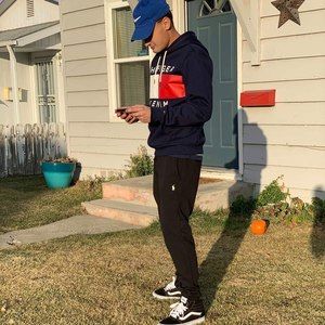 Meet your Posher, Sean